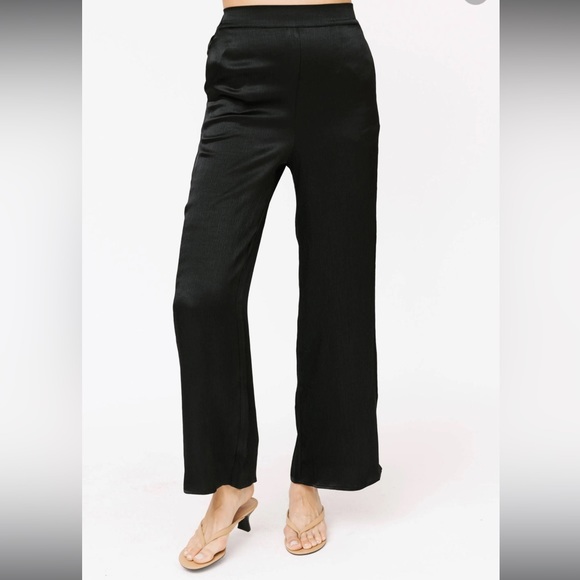 Smash and Tess, Sloane Wide Leg Pant, Black, 2X. - Picture 2 of 6